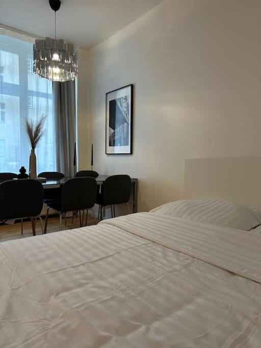 Modernes 2 Zimmer Apartment Berlino Esterno foto