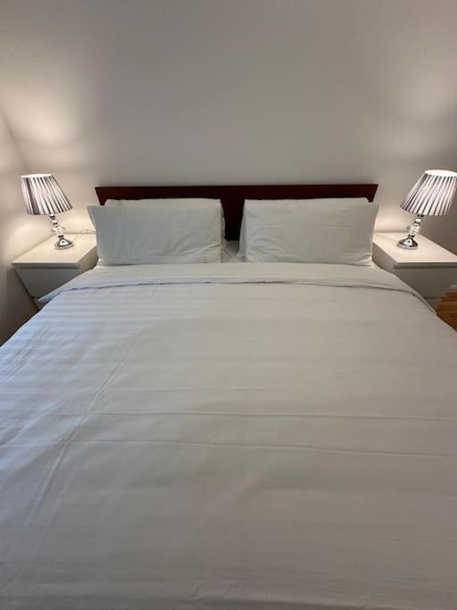 Modernes 2 Zimmer Apartment Berlino Esterno foto