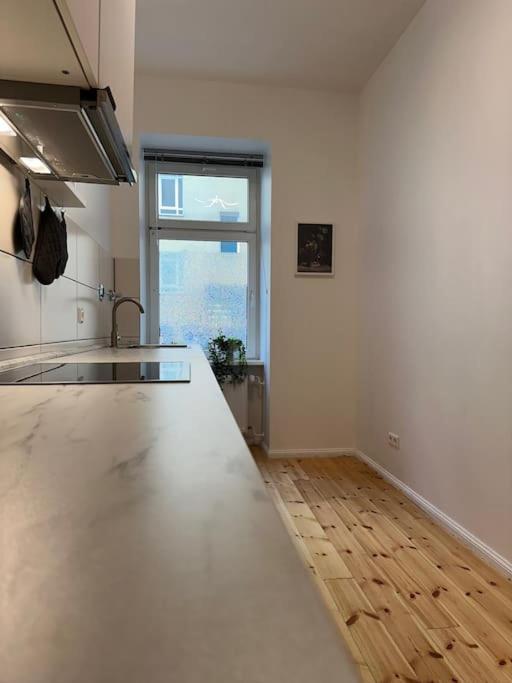 Modernes 2 Zimmer Apartment Berlino Esterno foto