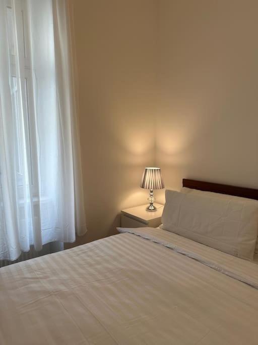 Modernes 2 Zimmer Apartment Berlino Esterno foto